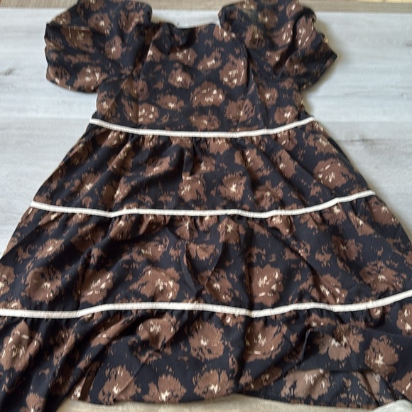 Baevely CARA FLORAL DRESS size Small Black/Brown Nwt - Picture 6 of 6
